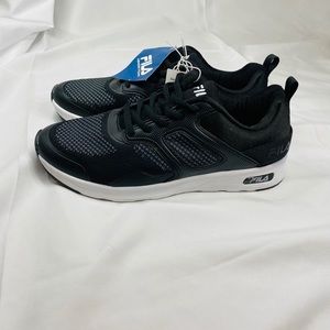 fila memory foam sneakers black